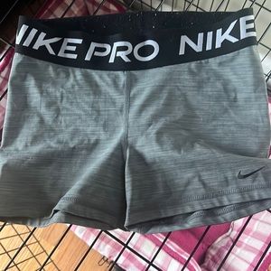 Nike pro short med 3” inseam